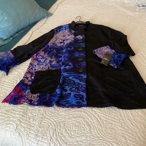 Beautiful, Celessa, tunic type top. SX 2X. Black with royal blue/splashes red